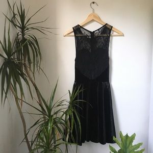 Back Velvet Sweetheart - LAST CHANCE